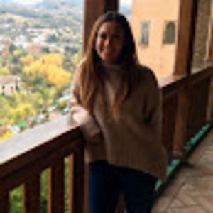 Meet your Posher, Daniella